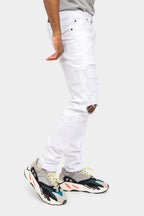 Distressed Solid Color Slim Fit Jeans