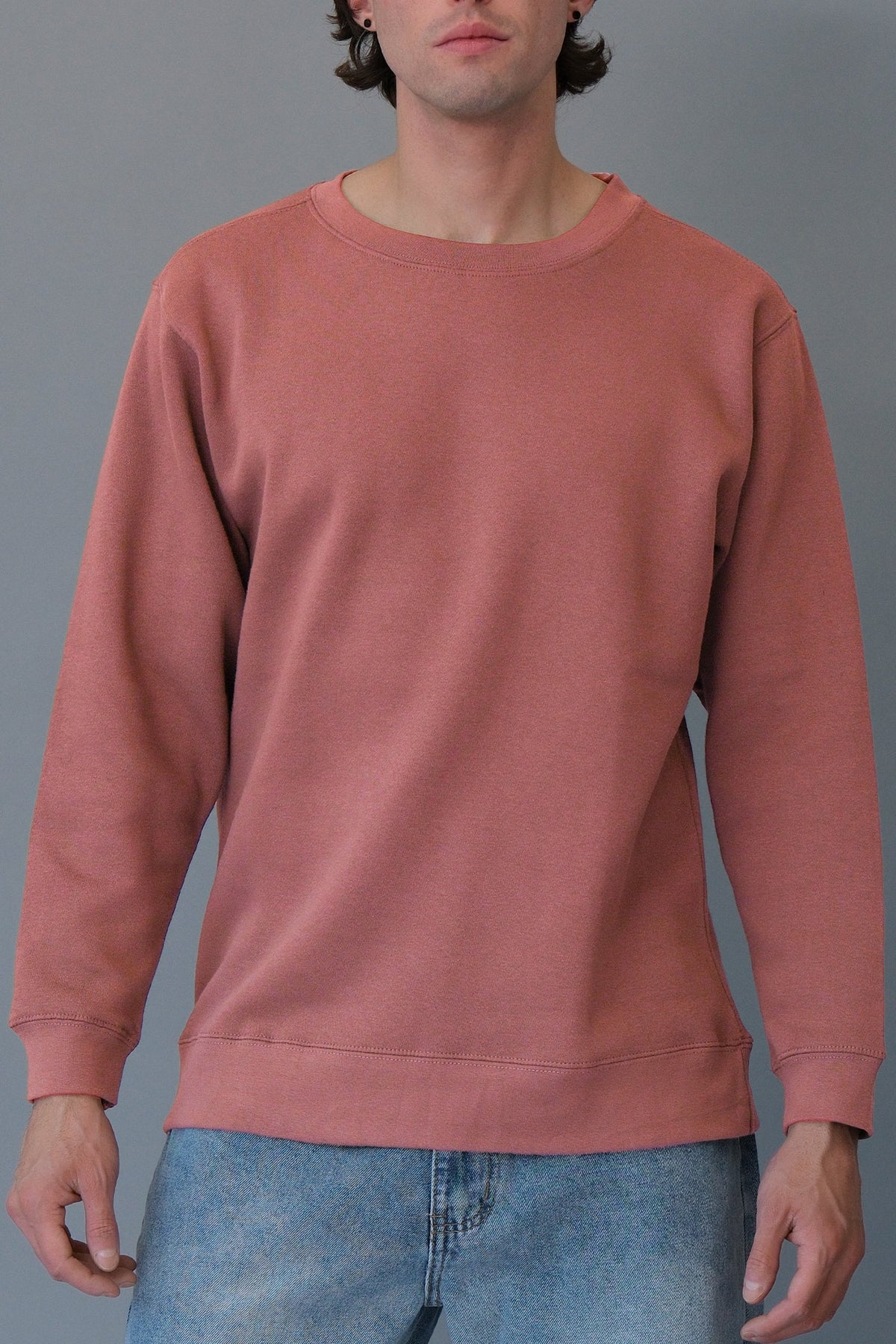 Basic Solid Crew-Neck Sweatshirt