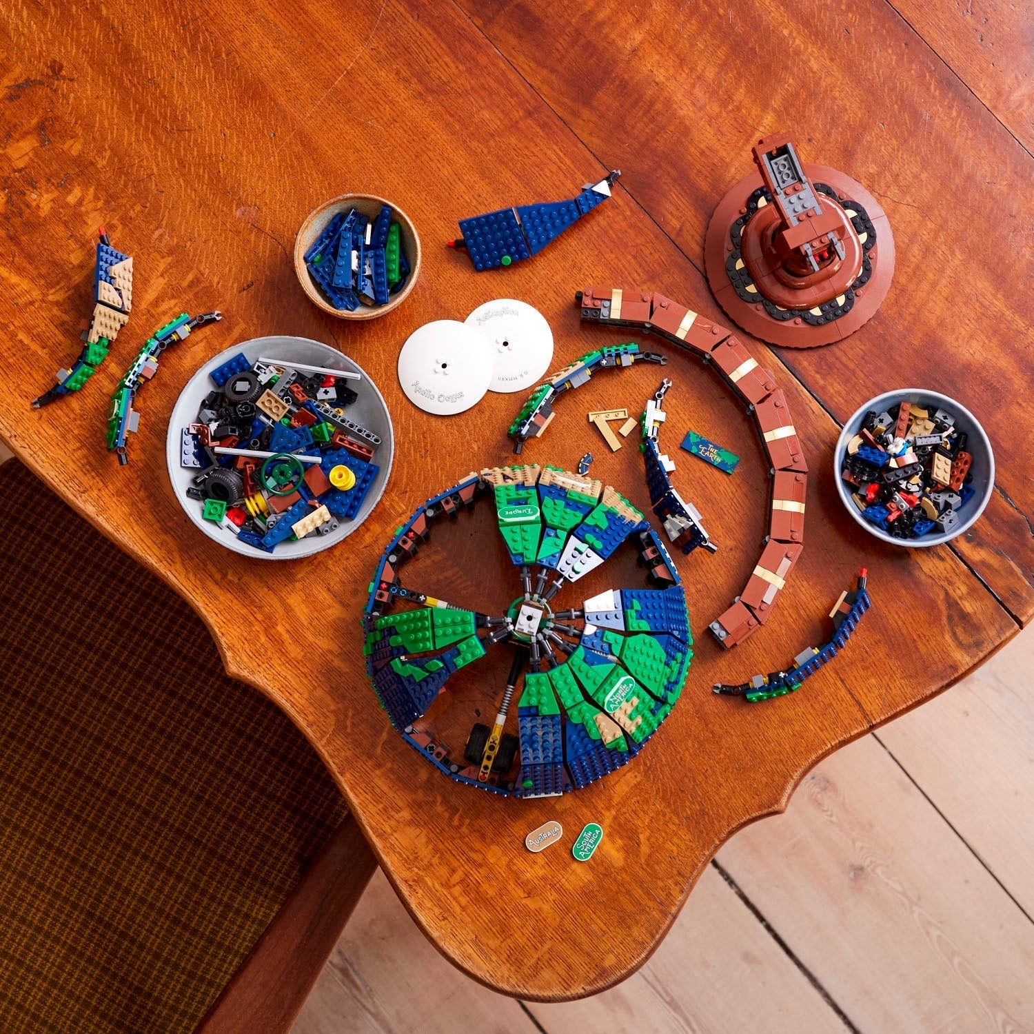 LEGO Ideas The Globe 21332 Toy Building Kit, 2585 Pieces, Creative Educational Model